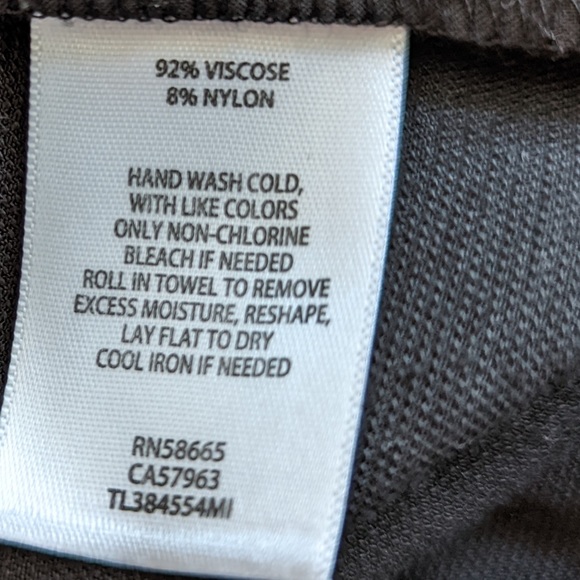 WORN 1X Leith High Waisted Tapered Leg Black Trousers w/ Pockets - Picture 2 of 4